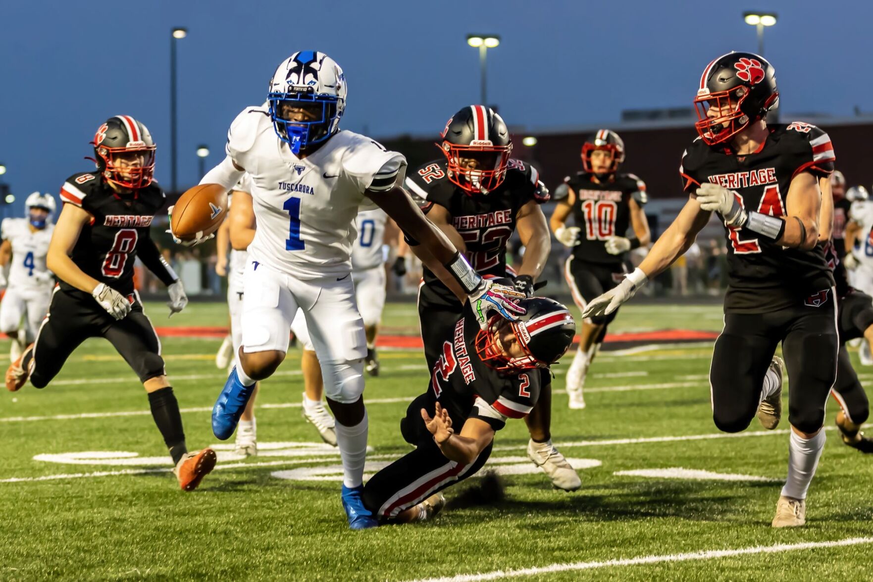 THS vs HHS 22 football_9.jpg